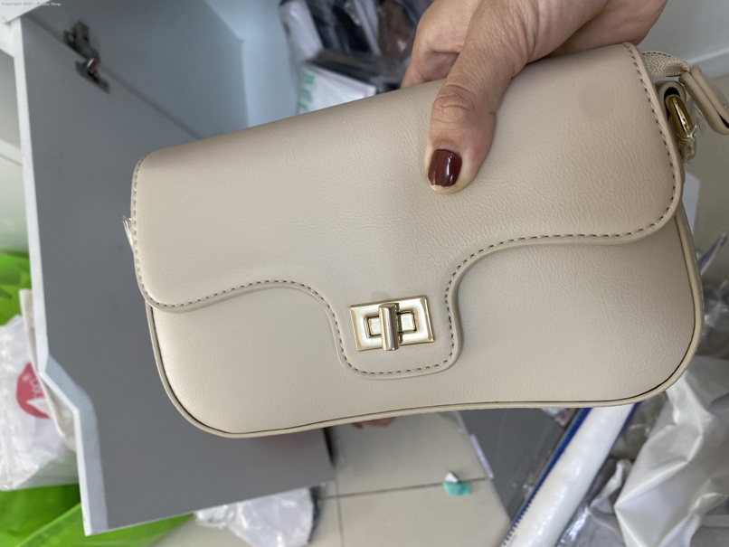 4d863180f37770cff8b9edea9ade3b51.jpg