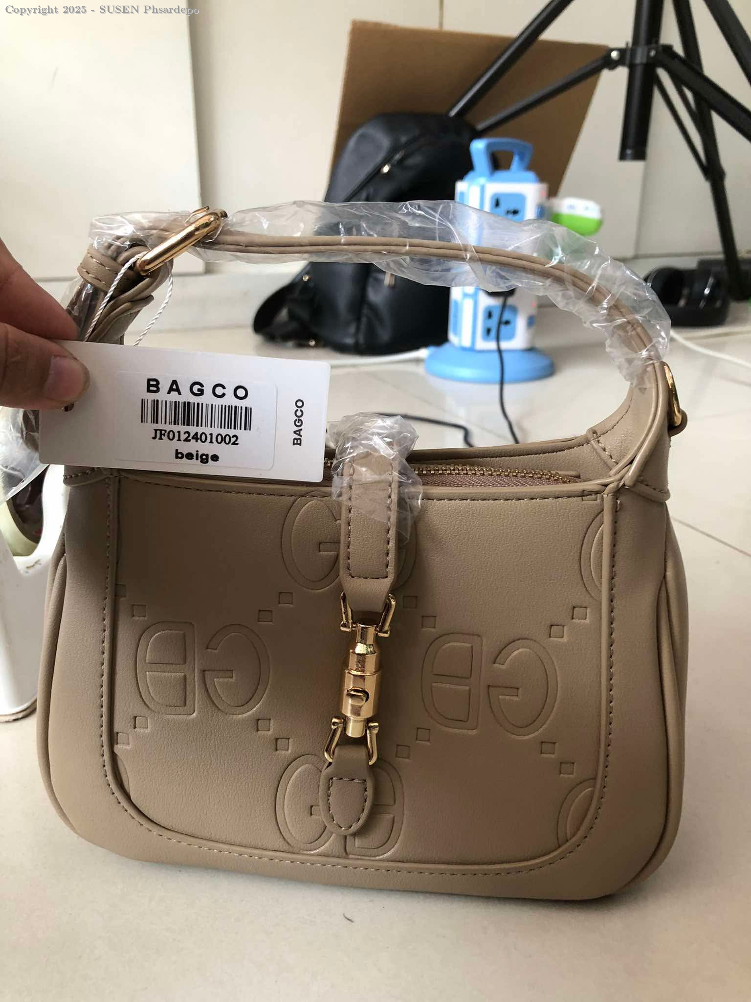 JF012401002 bagco 