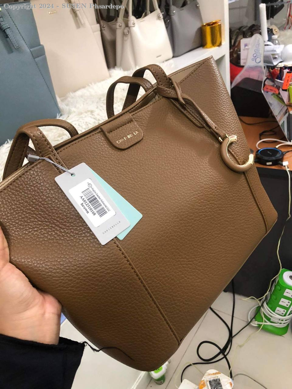 AA012310168 Shopping-KBT
